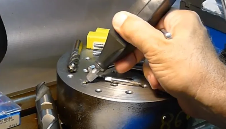 format,webp# - 18 Ways to Remove Broken Taps and Drills in The Workpiece